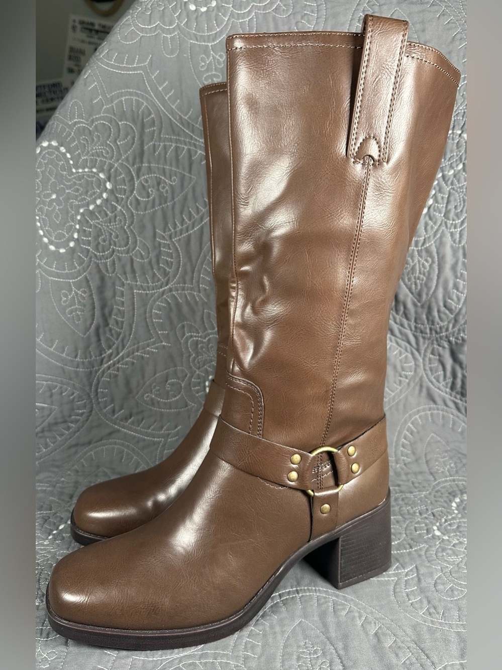 Frye and Co. Women’s Nica Cedar/Brown Stacked Heel Motorcycle Boots NWT Size 10